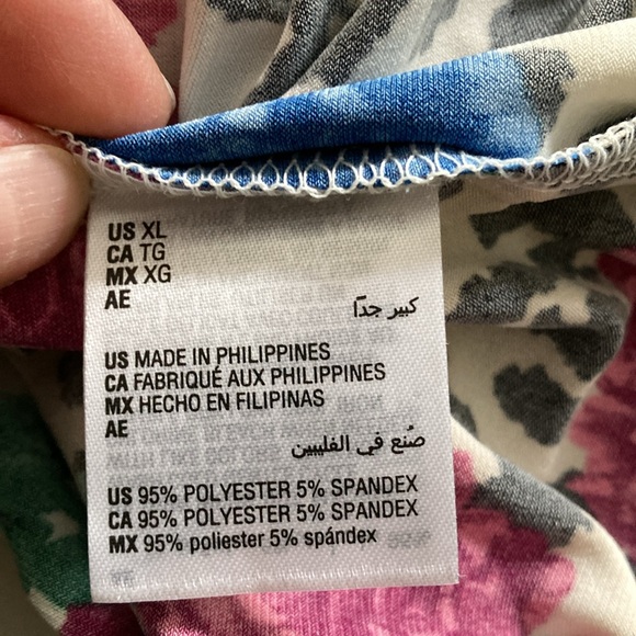 JM Collection, Lux Hues, Floral Top, Size XL - Picture 9 of 10